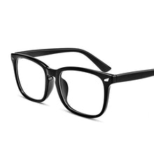 Load image into Gallery viewer, Fashionable Anti Blue Light Glasses For Men and women. blocks Bluelight Radiation from Computers