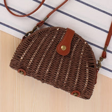 Load image into Gallery viewer, Round Straw Beach Bag Vintage Handmade Woven Shoulder Bag Raffia circle Rattan bags Bohemian Summer Vacation Casual Bags
