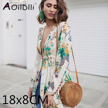 Load image into Gallery viewer, Woven Rattan Bag Round Straw Shoulder Bag Small Beach HandBags Women Summer Hollow Handmade Messenger Crossbody Bags